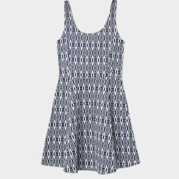 H&M | NWT Tribal Tank Dress Ikat Print Summer Sundress Fit & Flare Skater - 6 - Picture 1 of 9